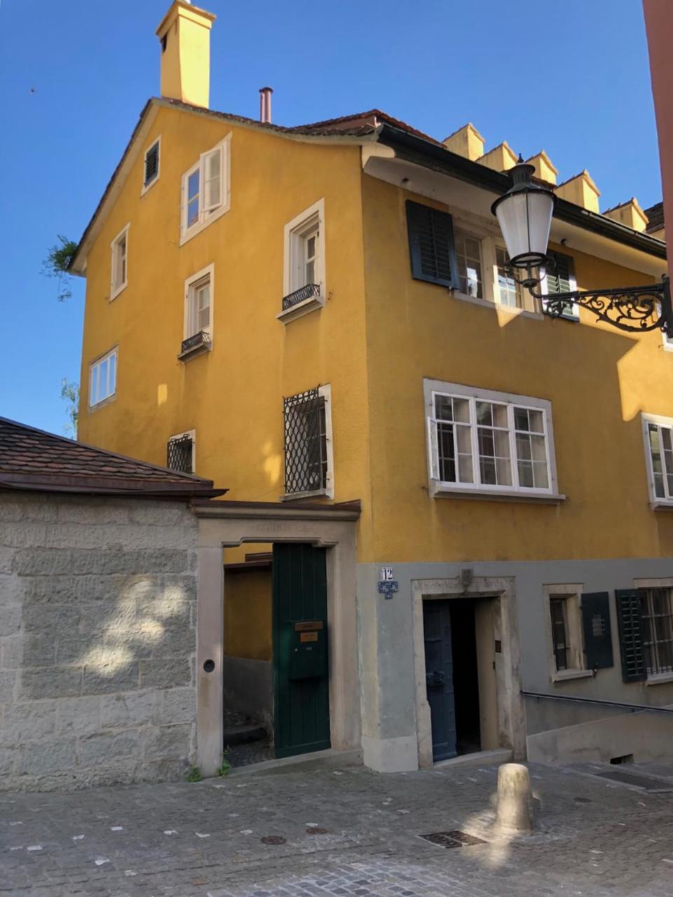 Good4Yew Bnb Zürich Exteriör bild