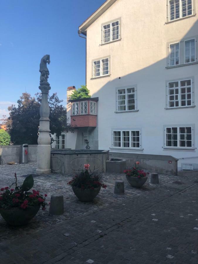 Good4Yew Bnb Zürich Exteriör bild